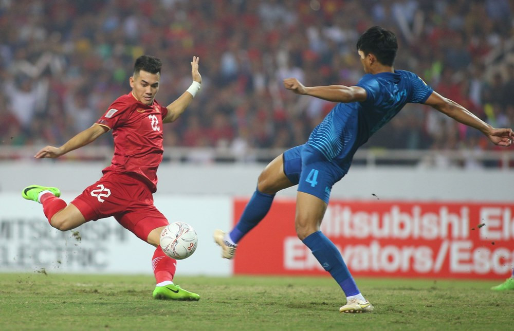 Lịch sử đối đầu Việt Nam vs Thái Lan tại AFF Cup như thế nào?
