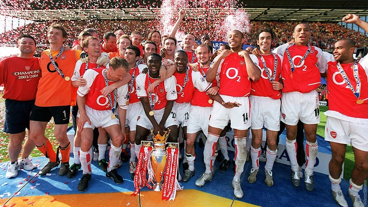 Đội hình Arsenal 2004 là một tập thể vô cùng mạnh mẽ