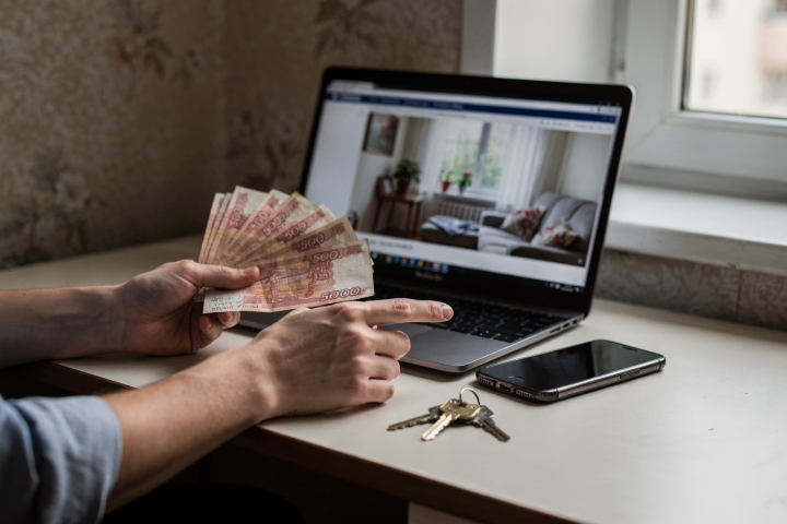 Типичные схемы мошенничества при дистанционной аренде квартиры